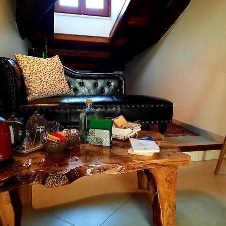 Amaranto99 Bed and Breakfast LʼAquila Exteriör bild