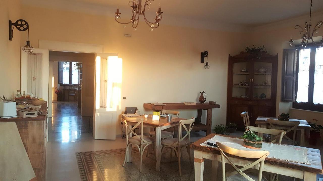Amaranto99 Bed and Breakfast LʼAquila Exteriör bild