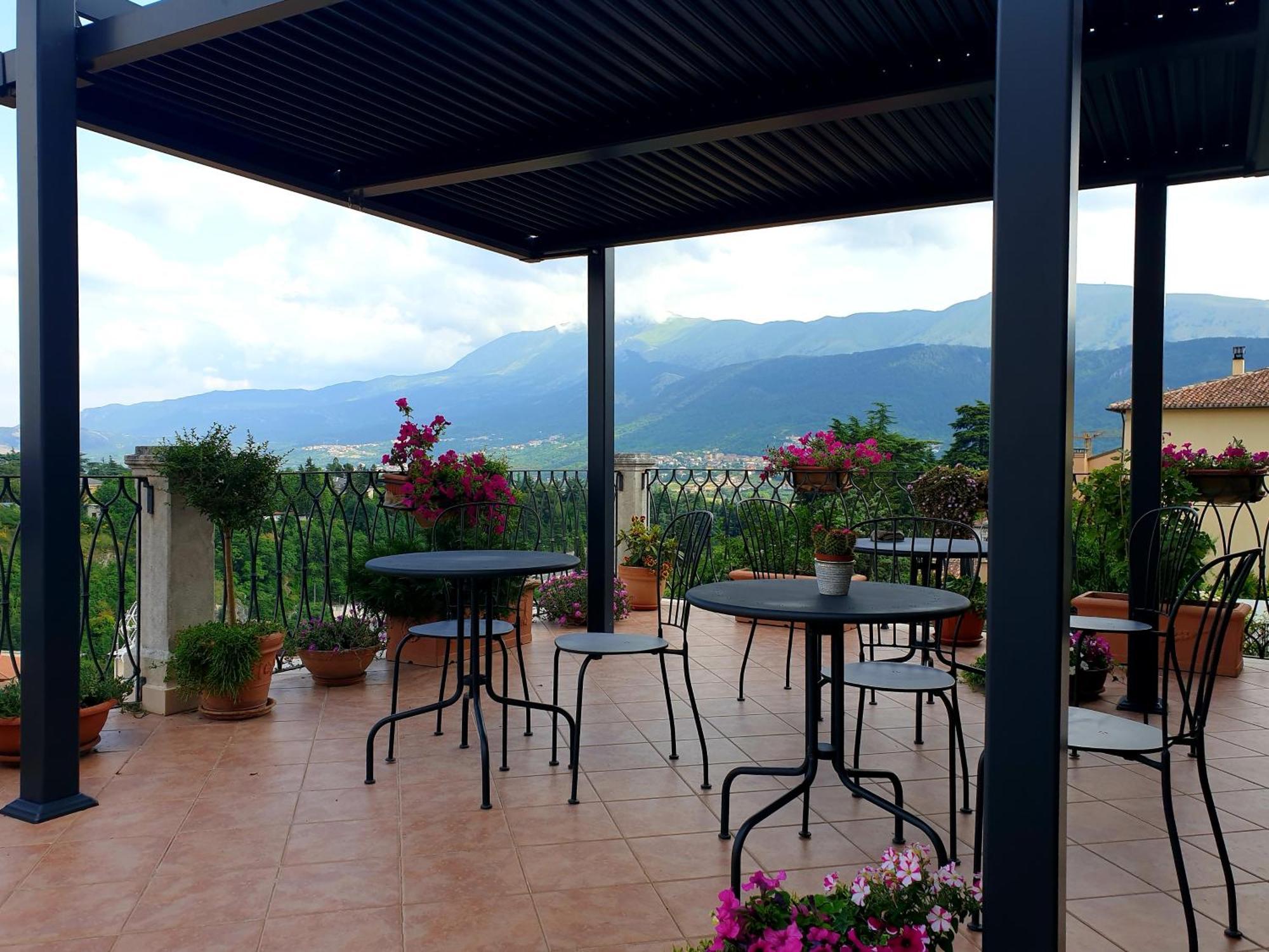 Amaranto99 Bed and Breakfast LʼAquila Exteriör bild